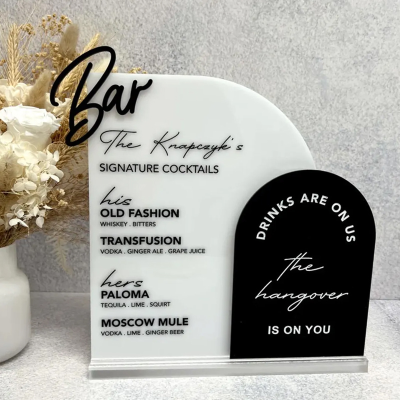 Custom Bar Menu with 3D Cutout - Table Number Gold のレビューと価格