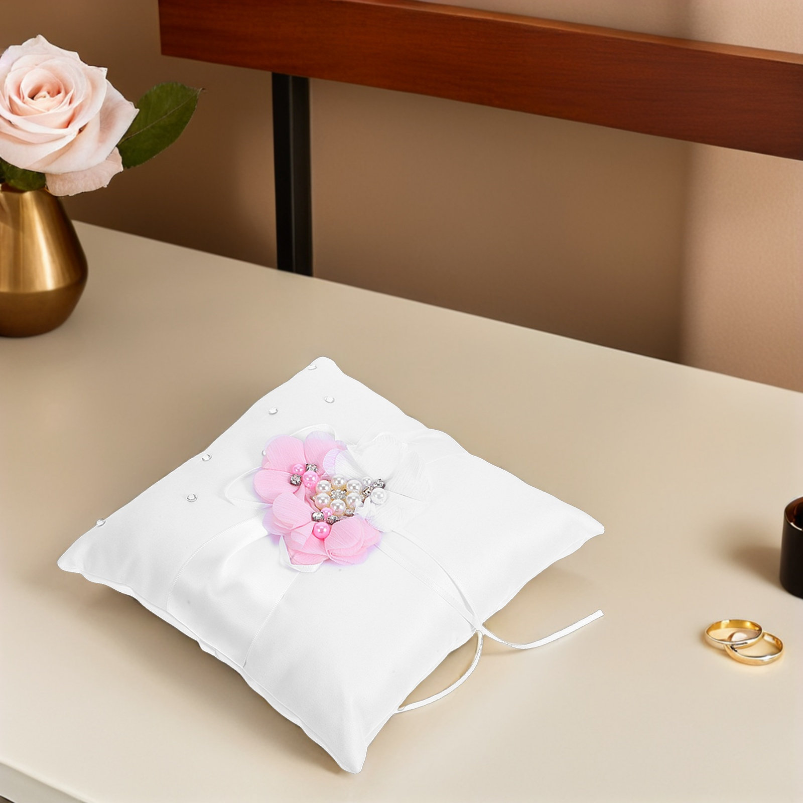 20x20cm Delicate Wedding Ring  - Ring Bearer Pillow のレビューと価格