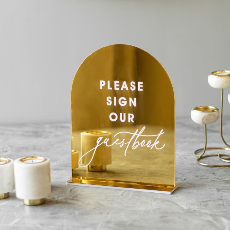 Set Of 4 Wedding Signs,In Lovi - Table Number Gold のレビューと価格