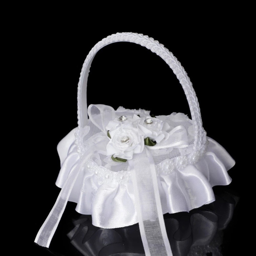 White Lace Heart-shaped Ring B - Ring Bearer Pillow のレビューと価格