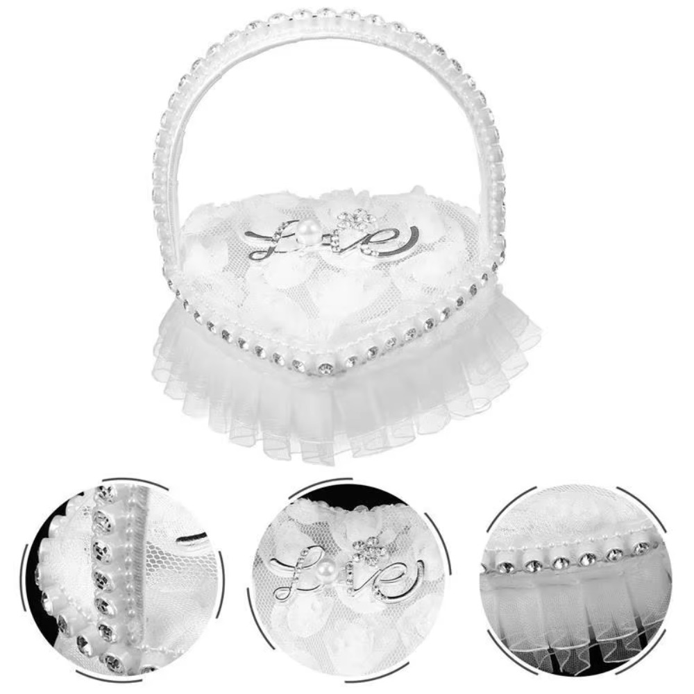 White Lace Heart-shaped Ring B - Ring Bearer Pillow のレビューと価格